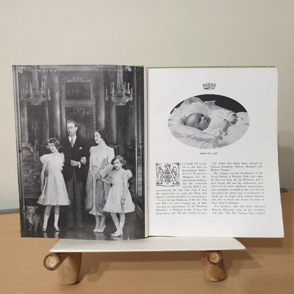 Princess Margaret The Youngest Sister Hardback Book by Godfrey Winn 1951 - Picture 5 of 11